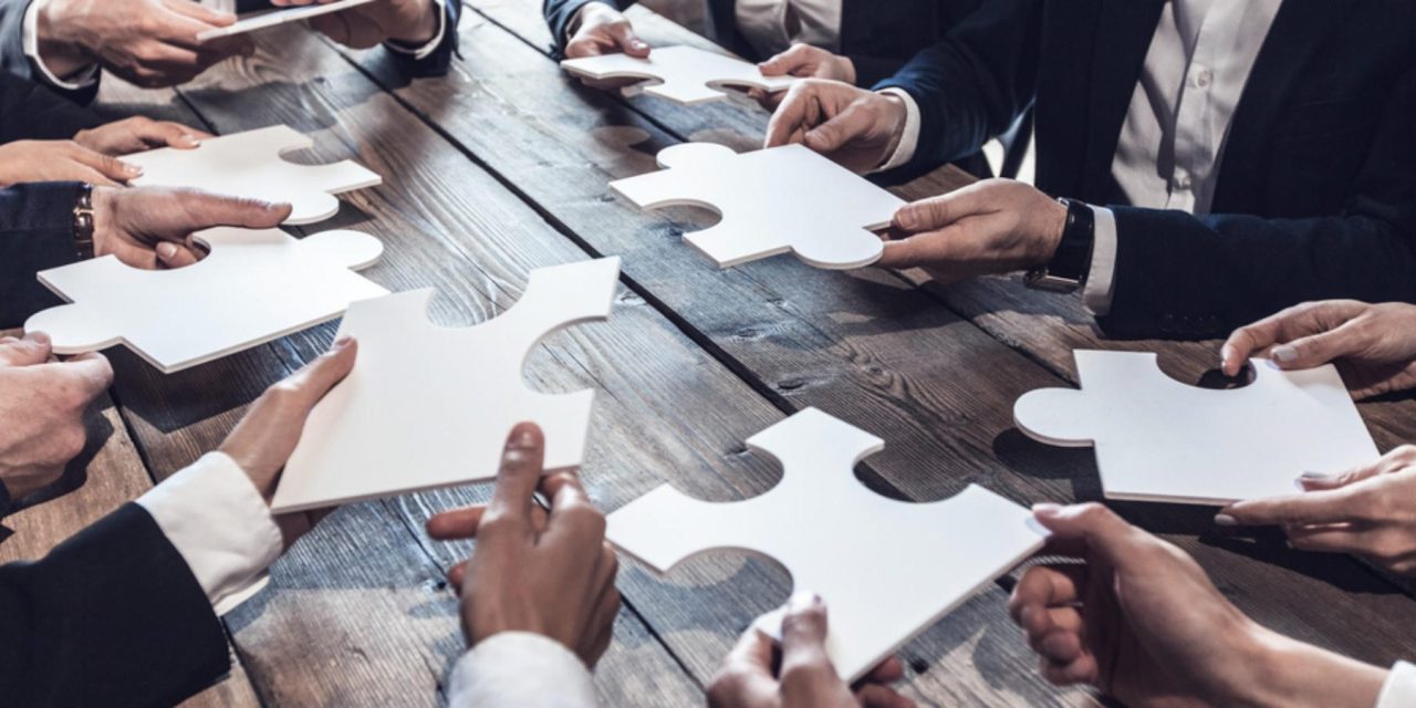 La conversación para coordinación de acciones